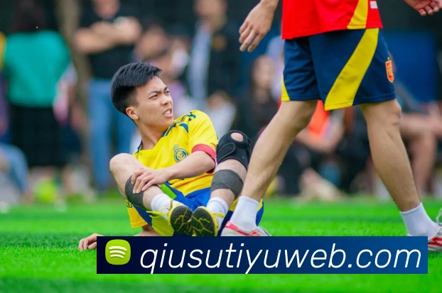 克尼佩尔赞爱德华兹三分球表现称其每场投10次实属惊人